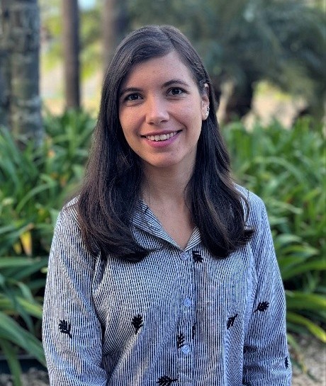 Dr. Camila Leite Madeira